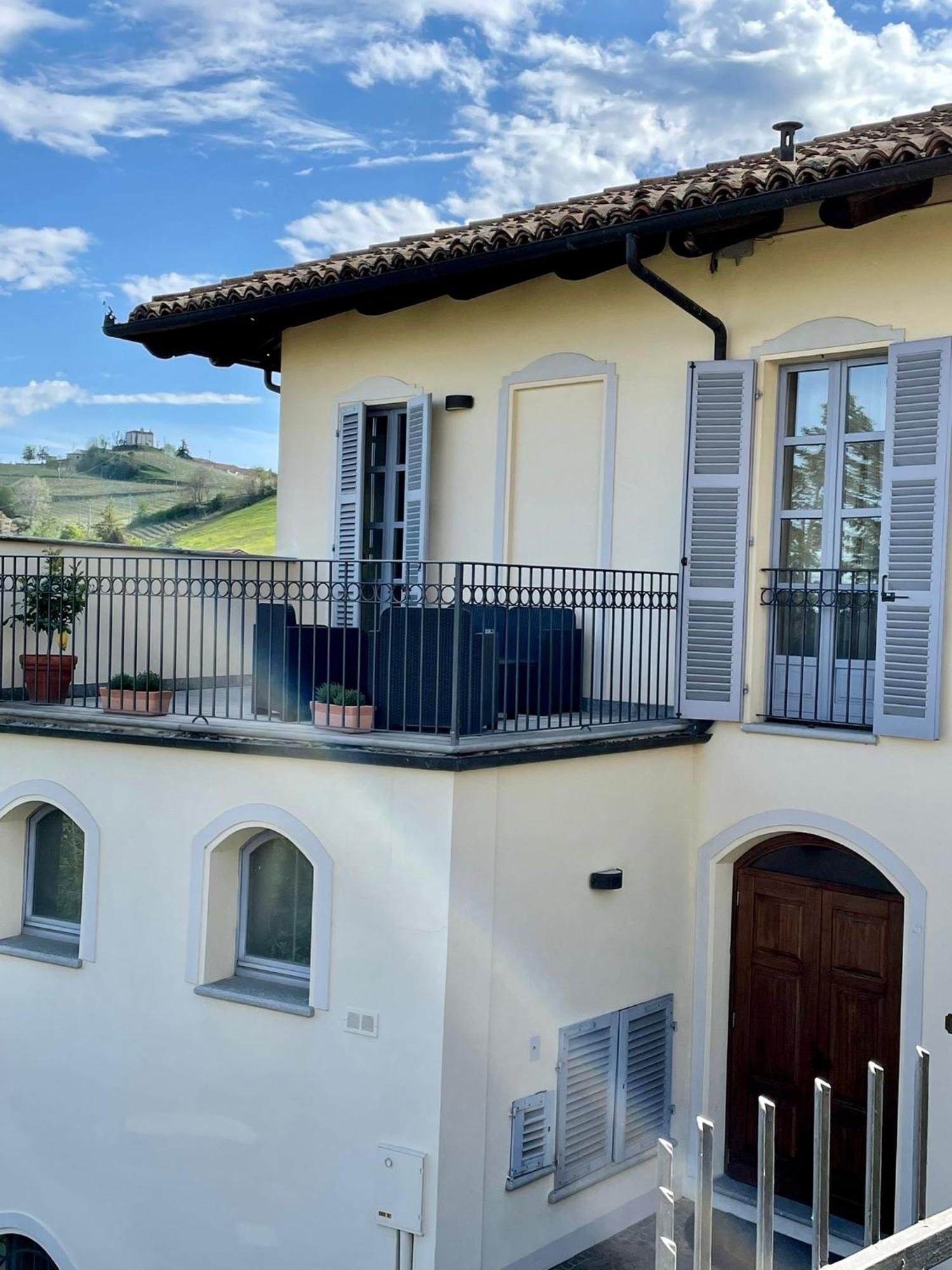 Albergo Castiglione Langhe Castiglione Tinella Екстер'єр фото