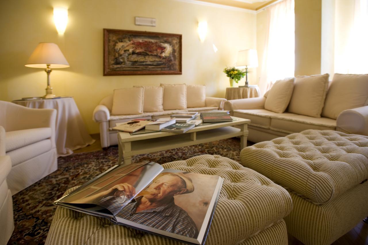 Albergo Castiglione Langhe Castiglione Tinella Екстер'єр фото